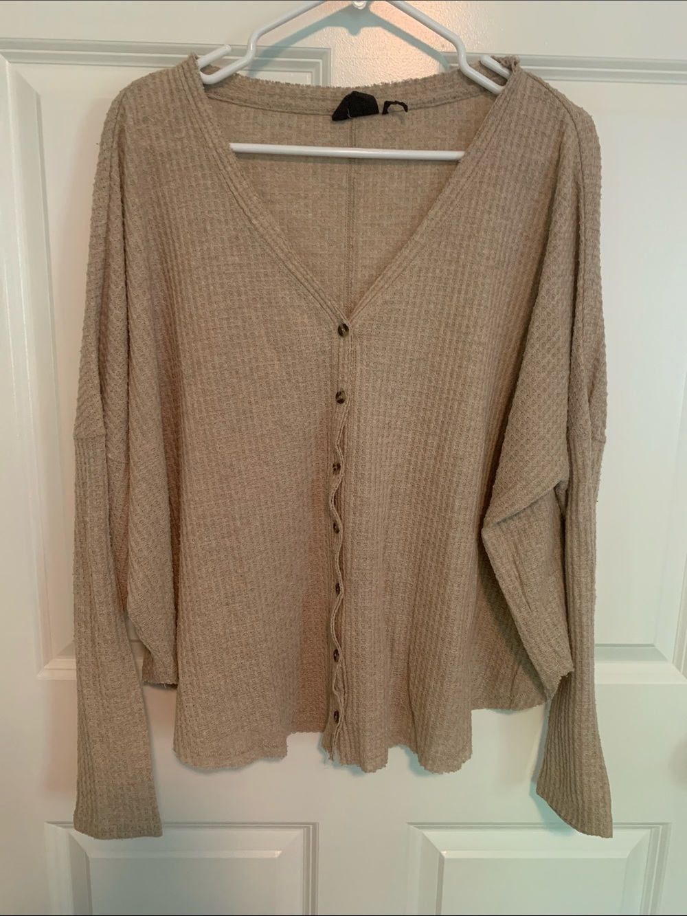 Out From Under Unisex Sz Med Tan Waffle-Knit Button Cardigan